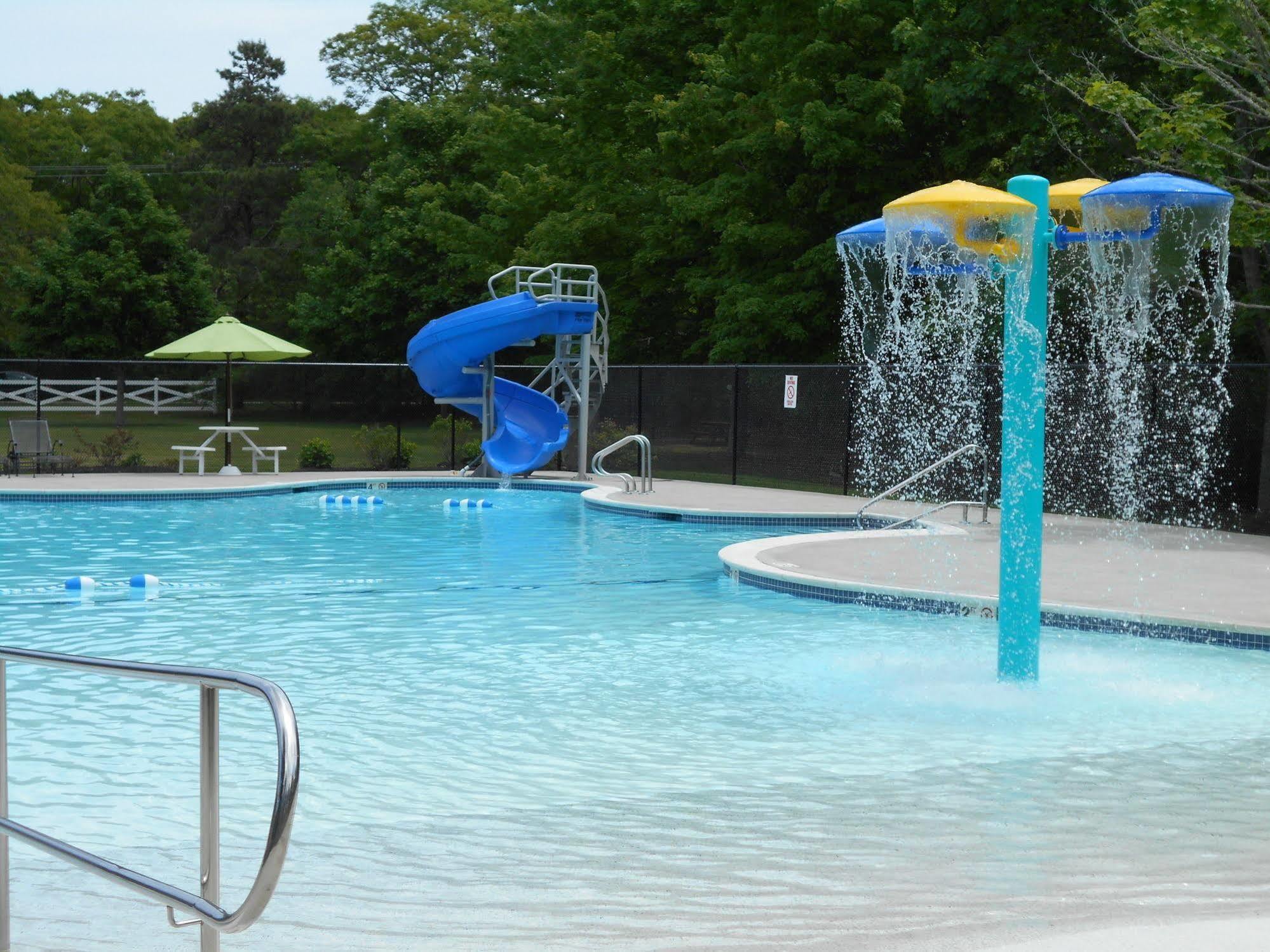 ホテル Sun Retreats At Peters Pond サンドイッチ エクステリア 写真