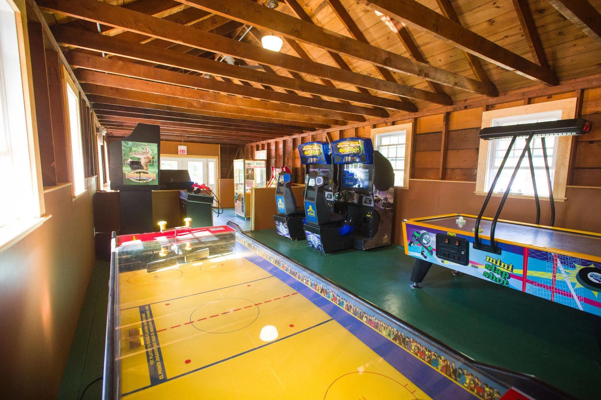 ホテル Sun Retreats At Peters Pond サンドイッチ エクステリア 写真